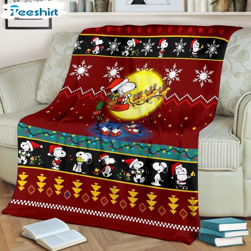 Cute Snoopy Pattern Blanket, Christmas Snowflake And Moon Red Blanket Gifts For Kids And Adults, Used For Sofa Bed Travel Camping
