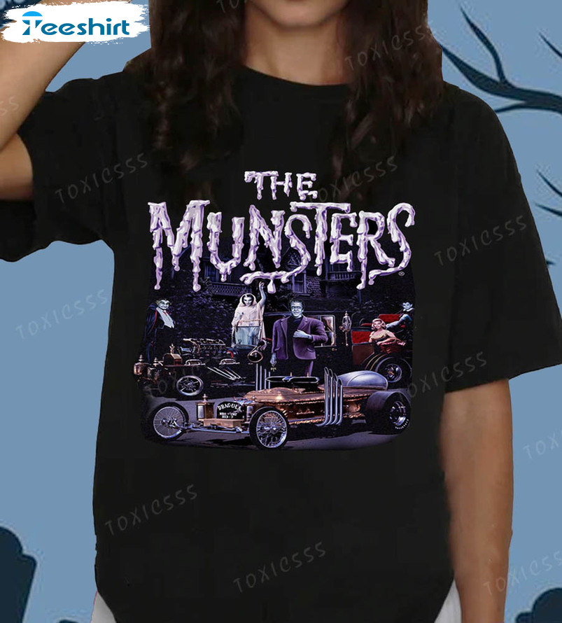 Munsters Family Cars Shirt, Halloween Party 2023 Short Sleeve Unisex Hoodie