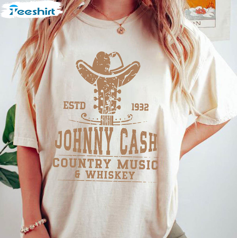 Johnny Cash Estd 1932 Shirt, Retro Country Concert Music Band Short Sleeve Sweatshirt