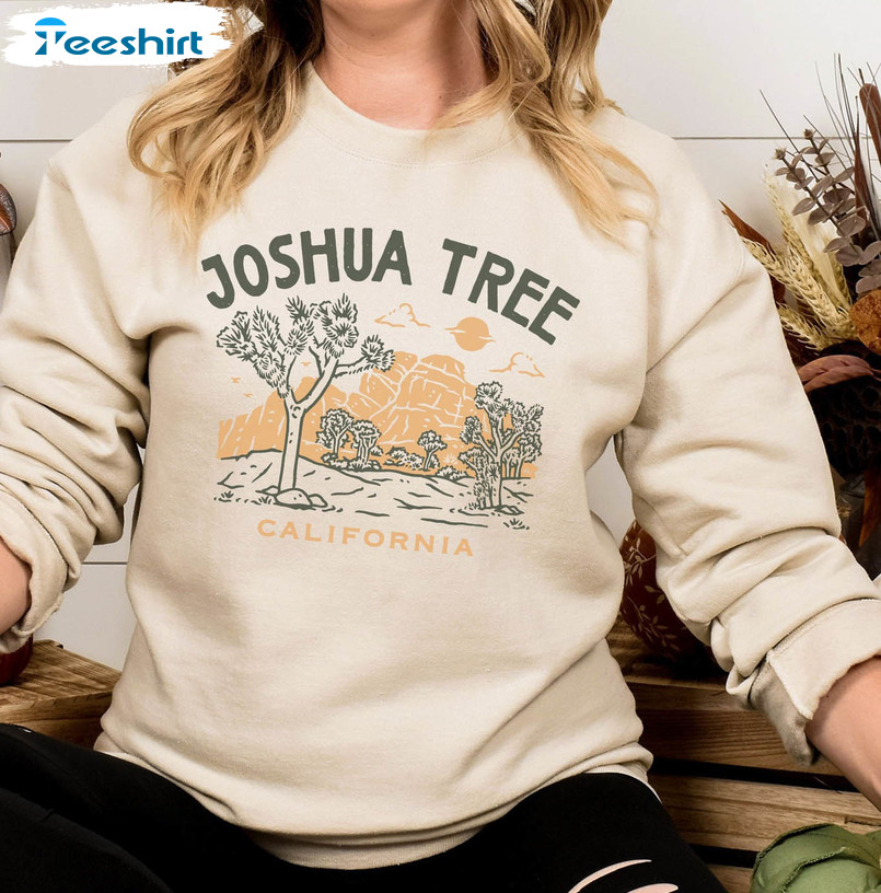 Joshua Tree National Park Shirt, California Vintage Design Unisex Hoodie Crewneck
