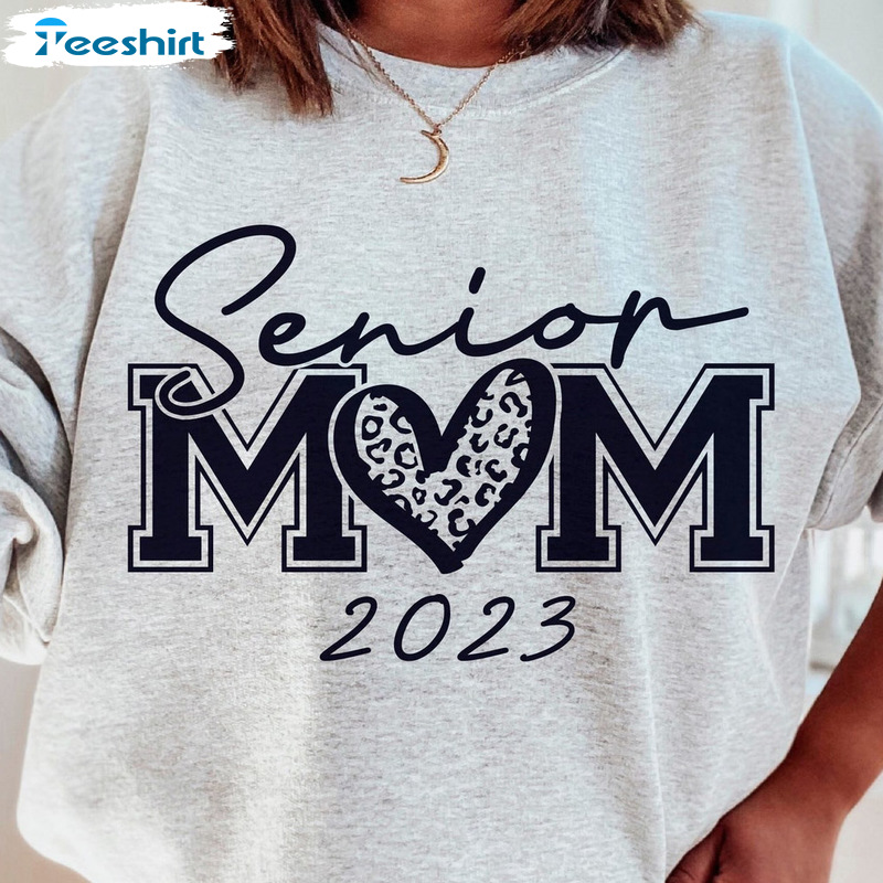 Senior Mom 2023 Sweatshirt, Senior Mom Leopard Heart Unisex Hoodie, Graduation Tee Tops