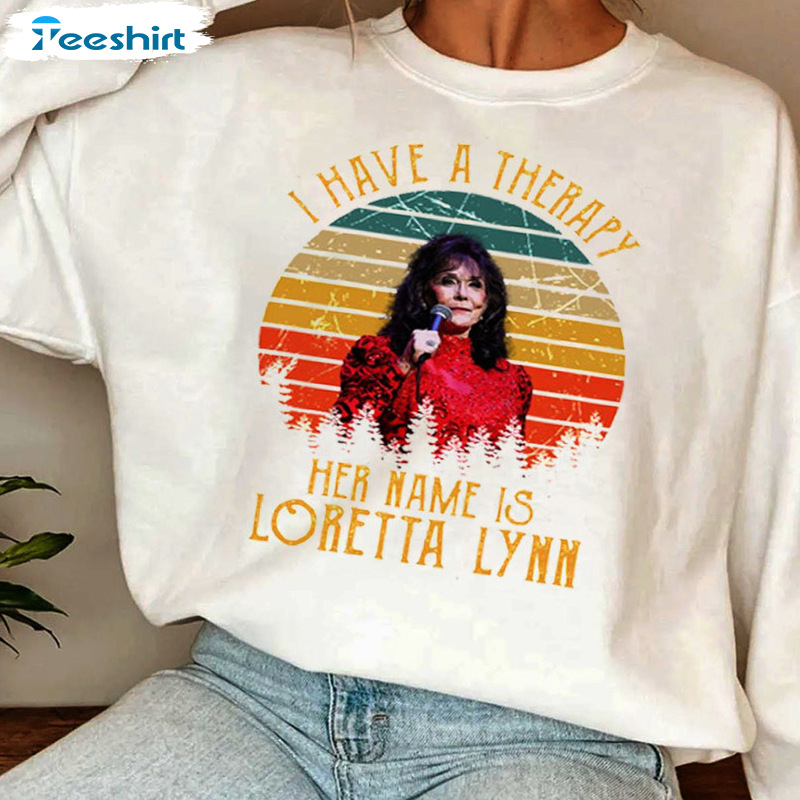 Loretta Lynn Vintage Shirt, Queen Of Country Music Sweatshirt - Trending Crewneck