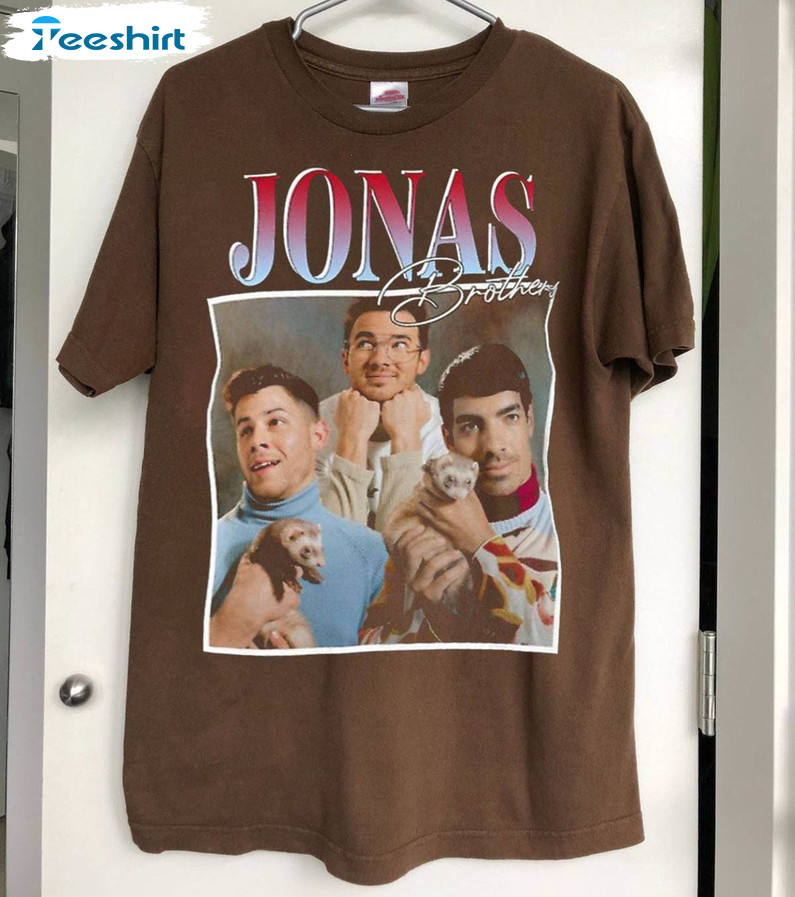 Jonas Brothers Vintage Style Shirt, Concert 2023 Short Sleeve Sweater