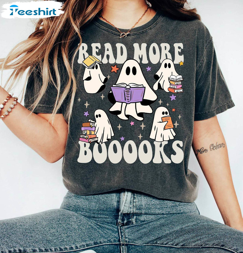 Read More Books Halloween Shirt, Trick Or Read Long Sleeve Unisex Hoodie