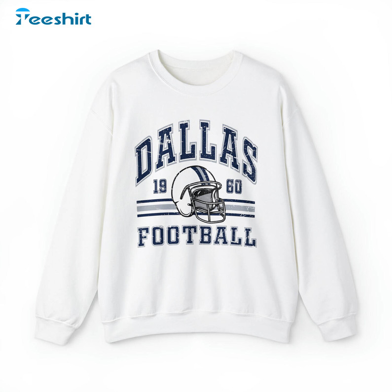 Dallas Cowboys Vintage Style Sweatshirt Trendy Retro Style NFL