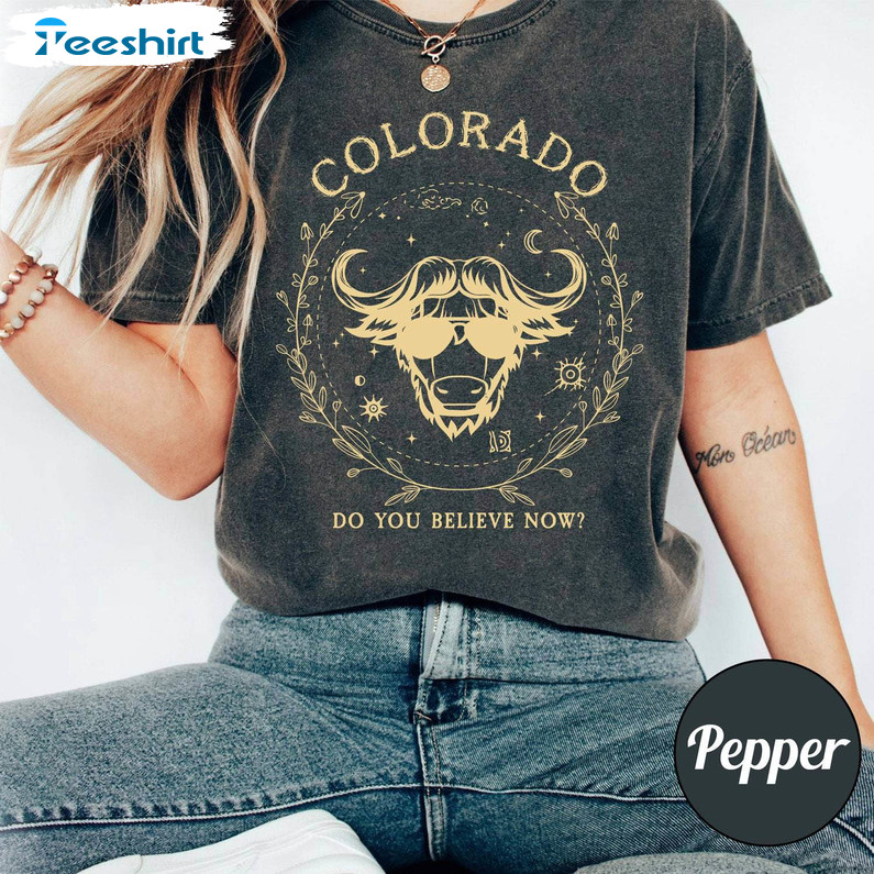 Colorado Buffaloes Shirt, Comfort Colors Boulder Game Day Hoodie Crewneck