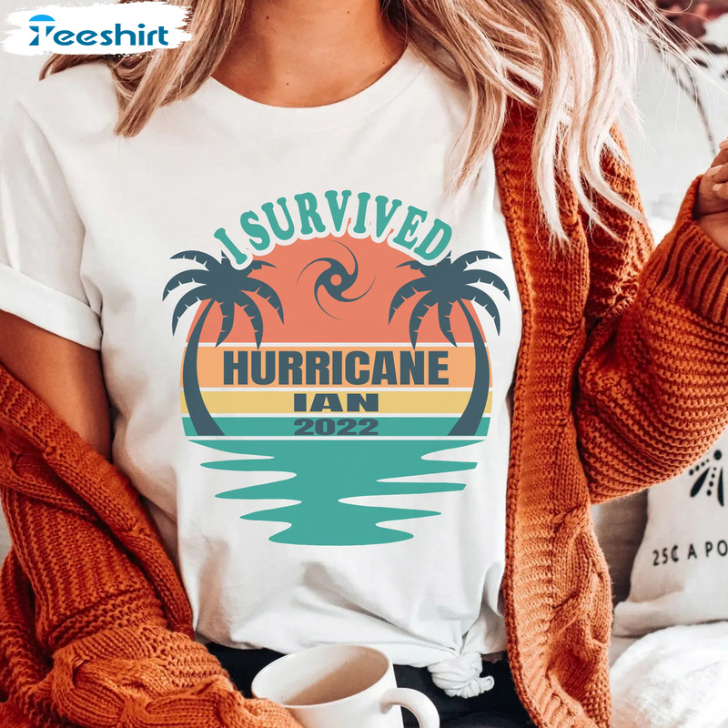 Hurricane Ian Shirt - Florida Vintage Design Unisex Hoodie Crewneck