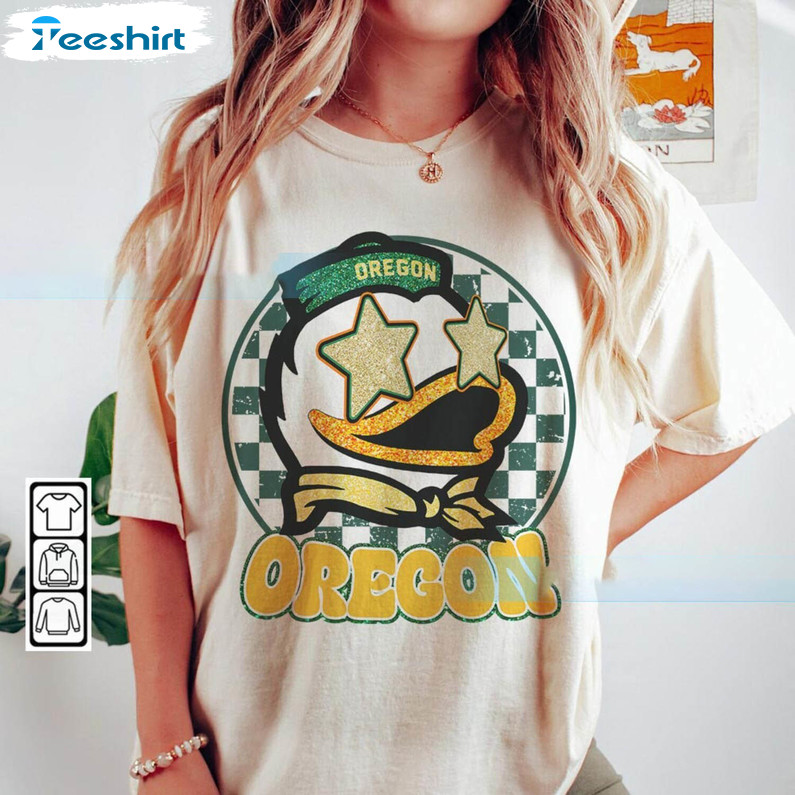Oregon Mascot Football Shirt, Football Vibes Unisex Hoodie Long Sleeve