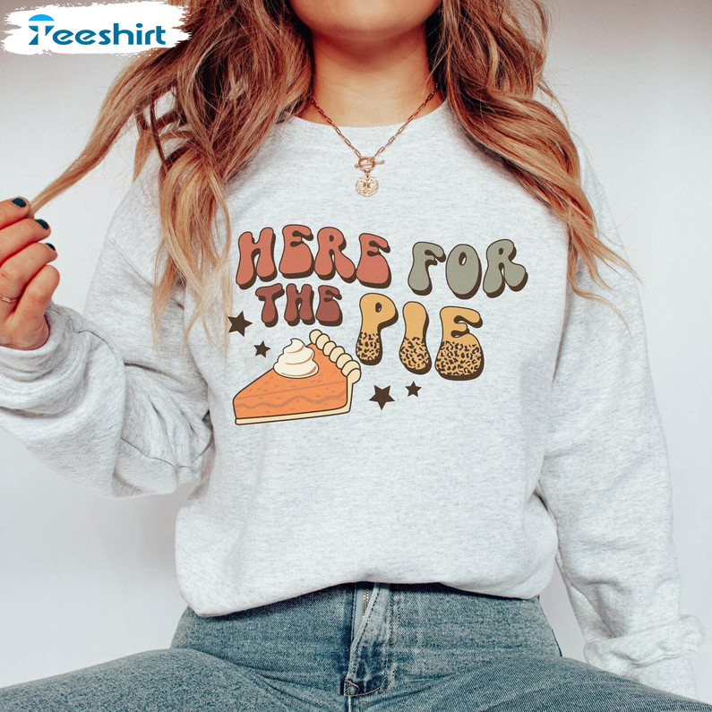 Funny Thanksgiving Shirt, Pies Before Guys Fall Unisex Hoodie Crewneck