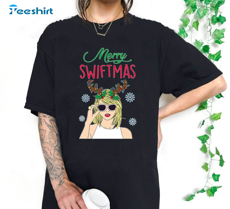 Merry Swiftmas Funny Shirt, Taylor The Eras Tour Crewneck Unisex Hoodie