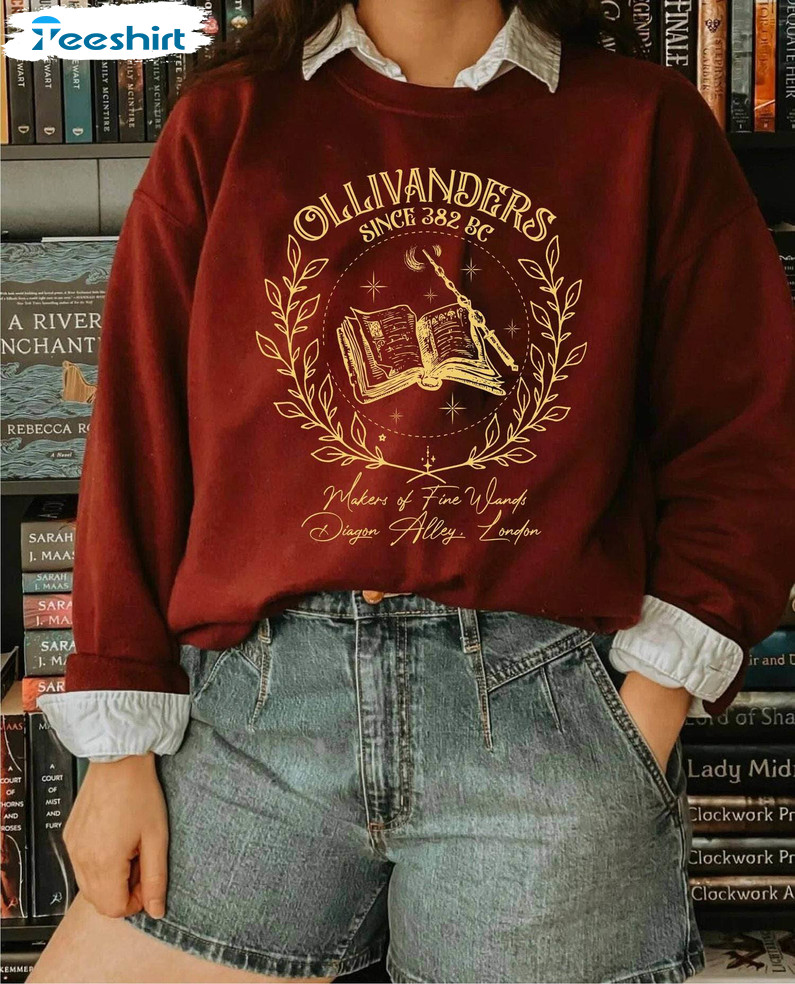 Ollivanders Wand Shop Vintage Shirt, Wizard Hp Short Sleeve Crewneck