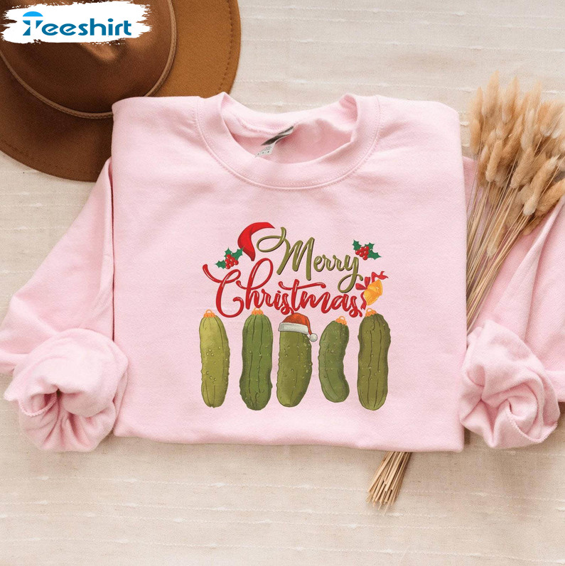 Retro Pickle Merry Christmas Shirt, Pickle Lover Xmas Crewneck Sweatshirt Long Sleeve