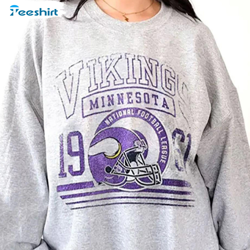 VINTAGE MINNESOTA VIKINGS SWEATSHIRT - ShopperBoard