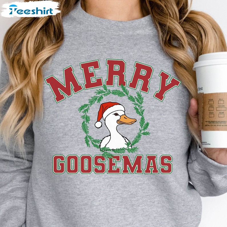 Merry Goosemas Shirt, Funny Christmas Tee Tops Crewneck Sweatshirt