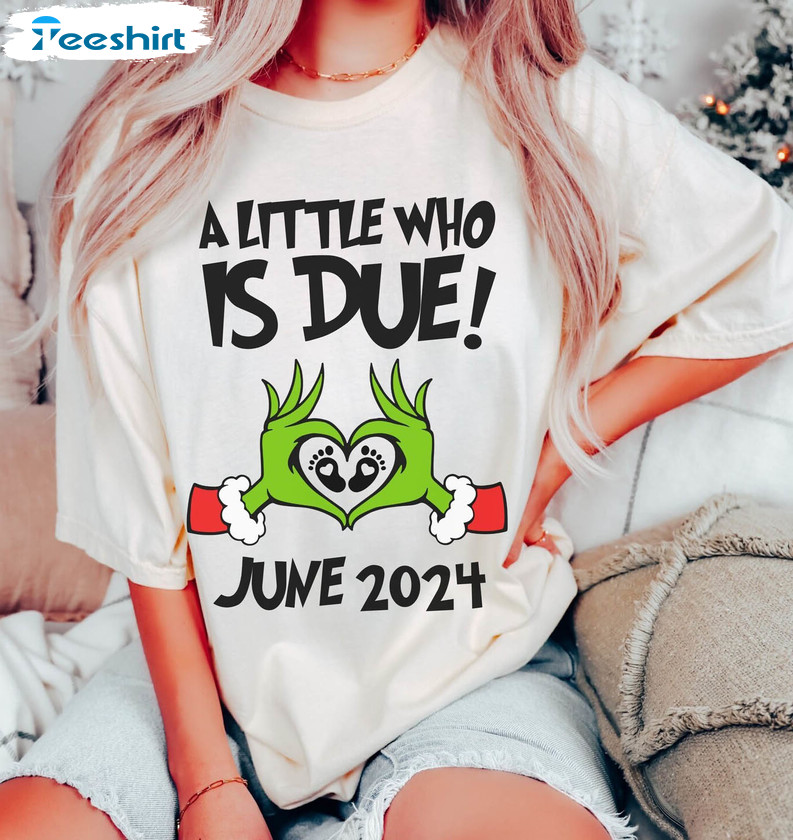 Grinchmas Pregnancy Announcement Shirt, Comfort Pregnant Maternity Tee Tops Sweater