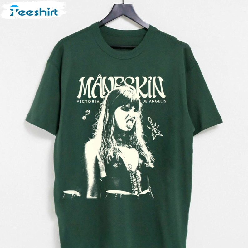 Comfort Maneskin Band Shirt, Maneskin Victoria De Angelis T Shirt Sweatshirt