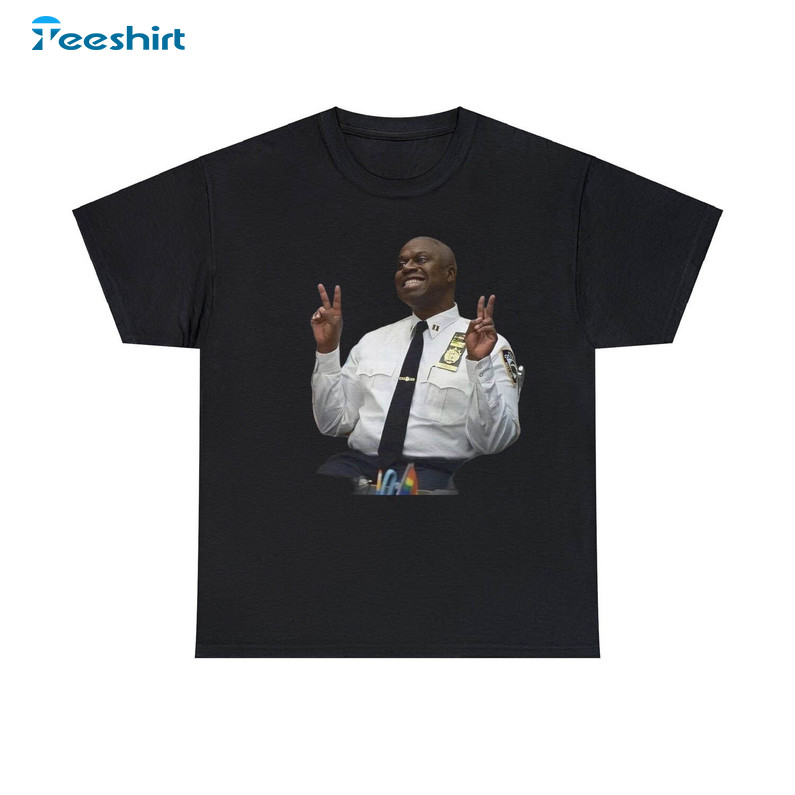 Smiling Captain Raymond Holt Sweatshirt , Comfort Andre Braugher Shirt Long Sleeve