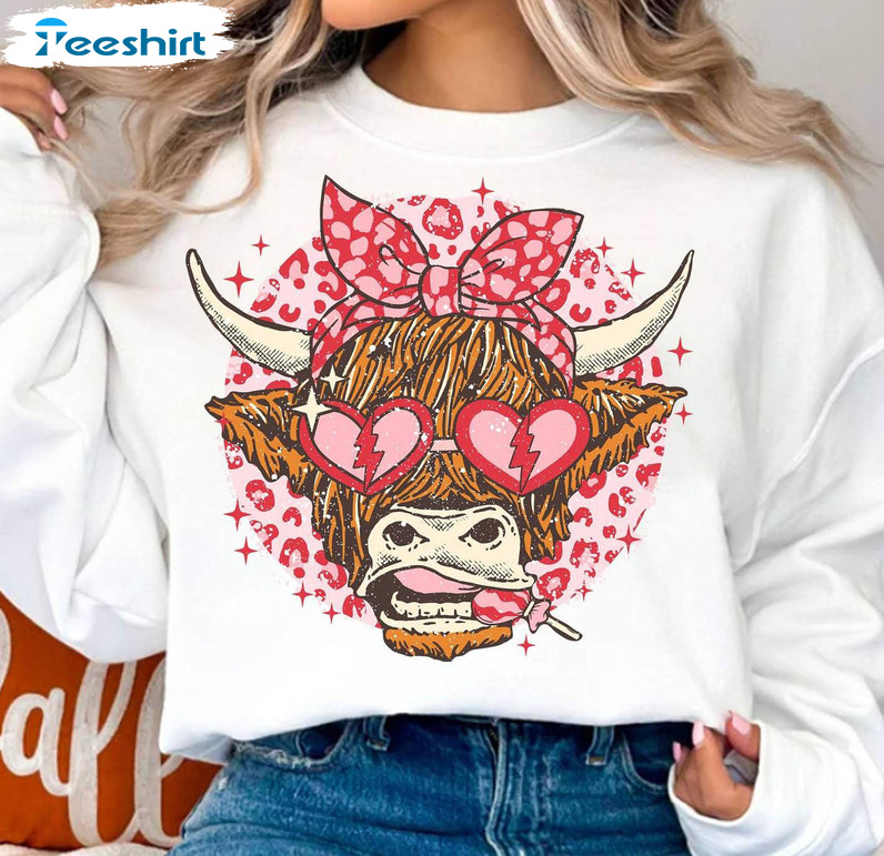 Limited Highland Cow Valentine Sweatshirt , Heifer Valentine Shirt Short Sleeve