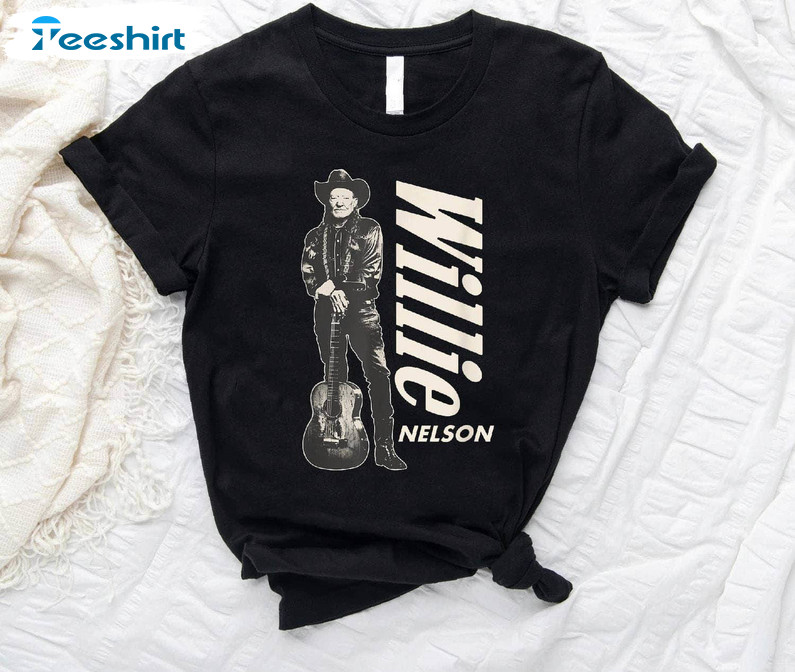 Funny Willie Nelson Shirt, Willie Nelson Standing Unisex Hoodie Sweatshirt