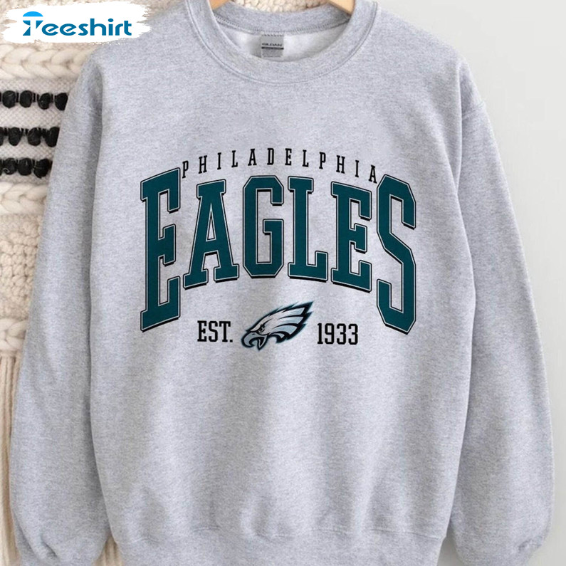 Must Have Philadelphia Eagles Shirt, Retro Nfl Eagles T Shirt Unisex Hoodie