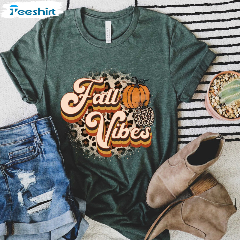 Fall Vibes Shirt - Thanksgiving Vintage Sweatshirt Short Sleeve