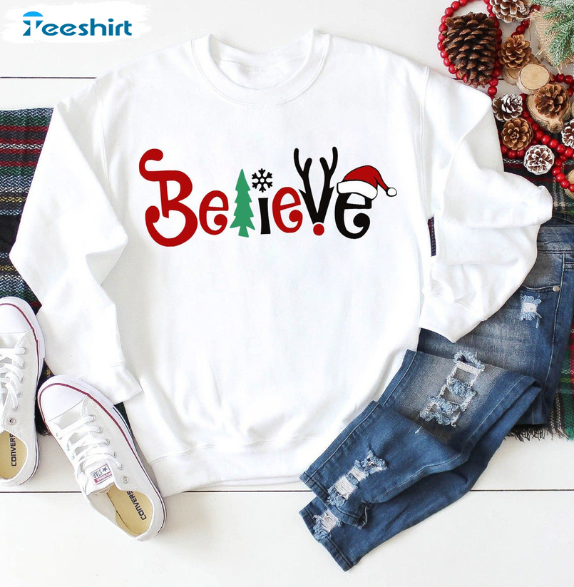 Christmas Believe Shirt - Christmas Santa Hat Short Sleeve Sweatshirt
