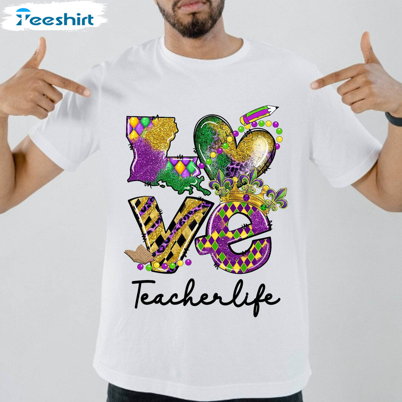 Retro Mardi Gras Teacher Shirt, Love Teacher Life Beads Leopard Unisex T Shirt Long Sleeve