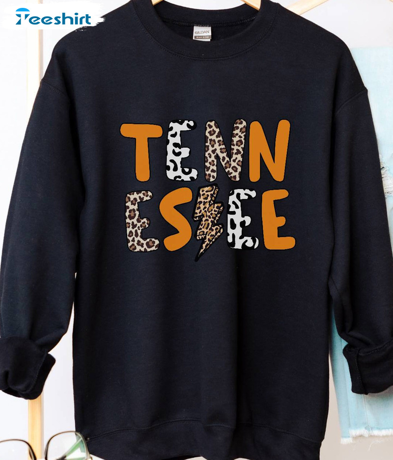 Tennessee Football Sweatshirt - Vols Animal Crewneck Unisex Hoodie