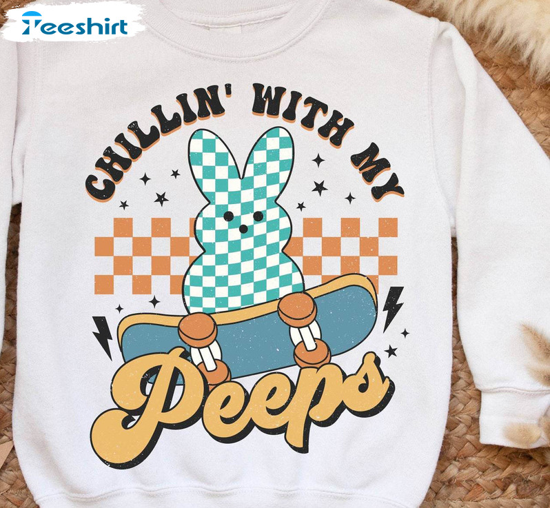 Chillin With My Peeps Funny Shirt, Happy Easter Retro Long Sleeve Sweater