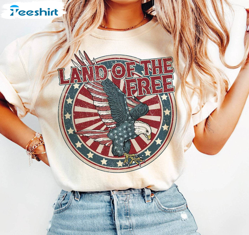Land Of The Free Shirt, Retro America Independence Crewneck Sweatshirt Tee Tops
