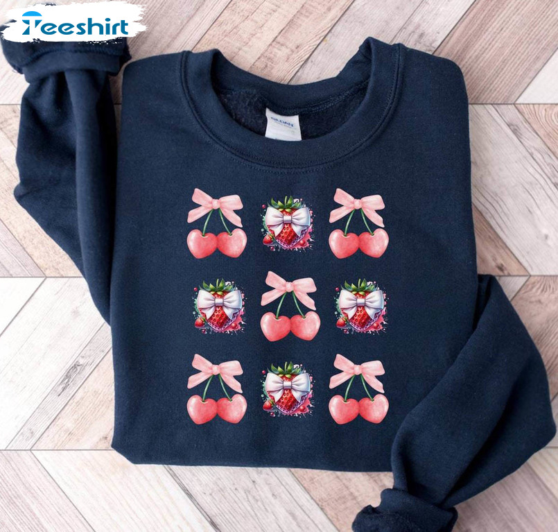 Coquette Sweatshirt With Strawberry Shirt, Coastal Cowgirl Short Sleeve Crewneck Sweatshirt