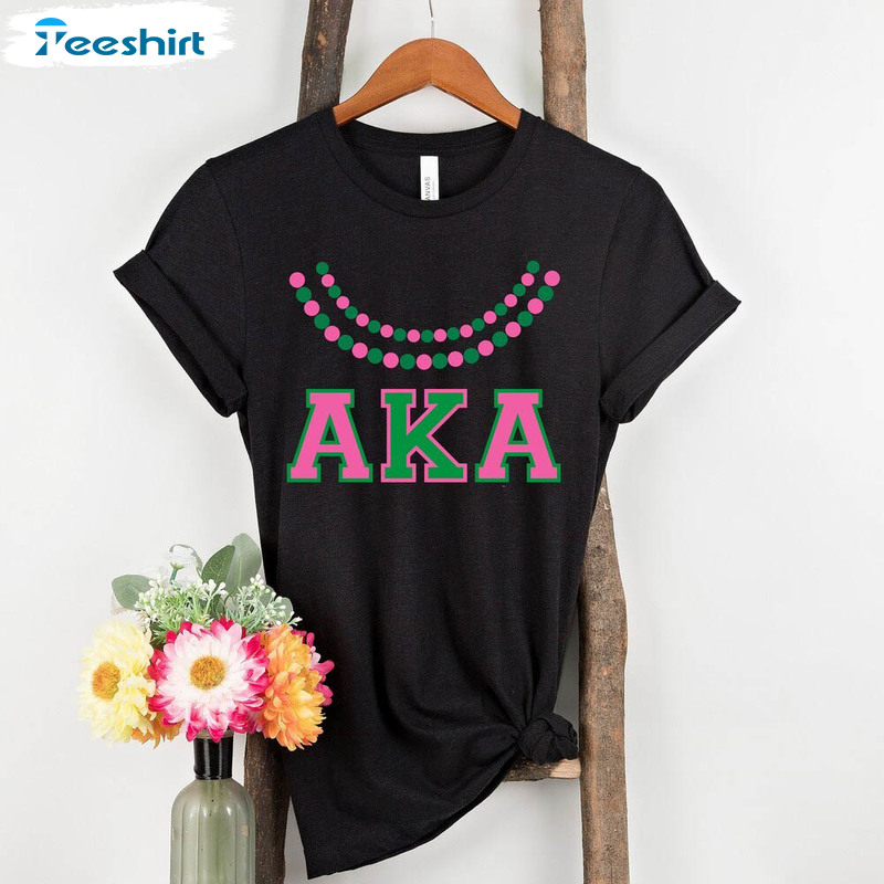 Alpha Kappa Alpha Shirt, Pretty Girl Short Sleeve Crewneck Sweatshirt