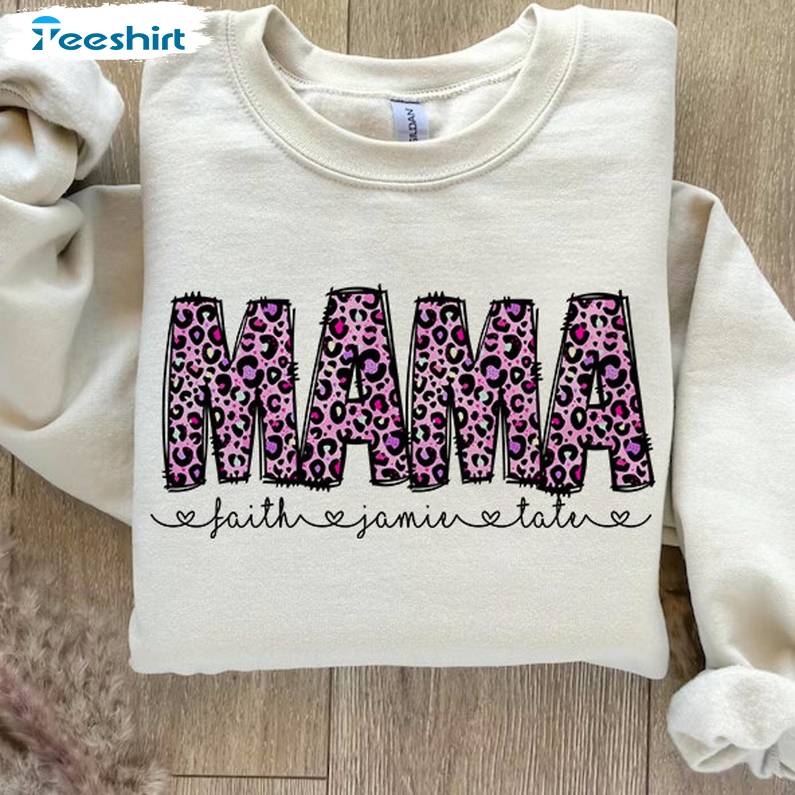 Floral Mama Trendy Shirt, Mama Flower Short Sleeve Tee Tops