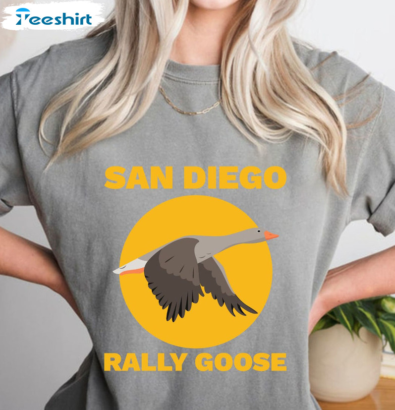 San Diego Rally Goose Shirt - San Diego Unisex Hoodie Crewneck