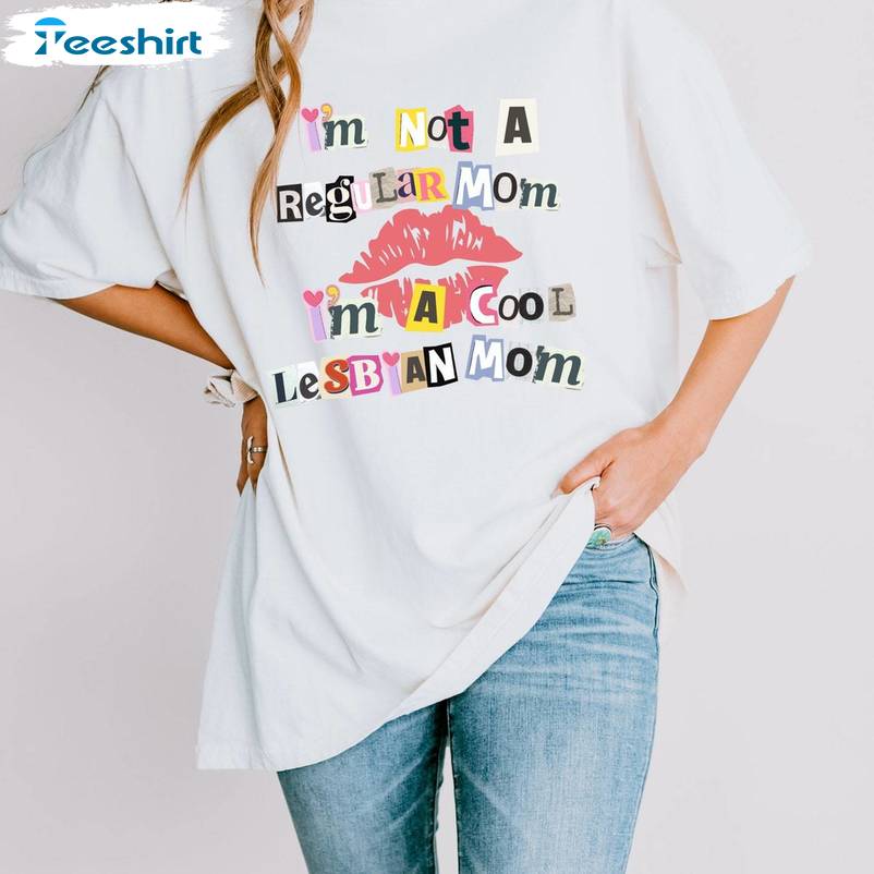 Creative Cool Moms T Shirt, Trendy Lesbian Mothers Day Unisex Hoodie Short Sleeve