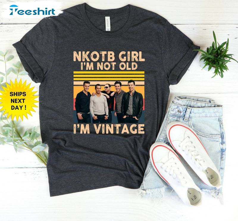 Unique Nkotb Concert Crewneck, Retro New Kids On The Block Shirt Unisex Hoodie