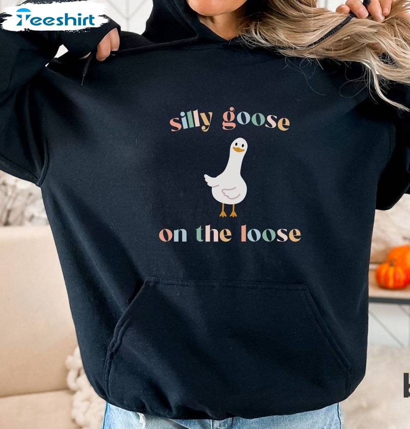 Silly Goose Crewneck , New Rare Silly Goose On The Loose Shirt Long Sleeve