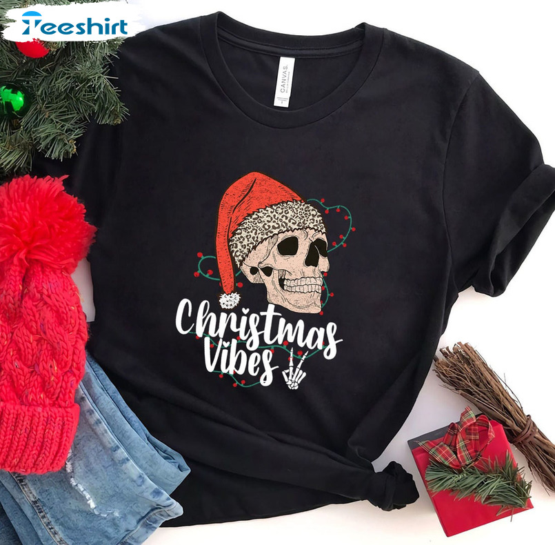 Christmas Vibes Shirt - Christmas Skull Unisex T-shirt Tee Tops