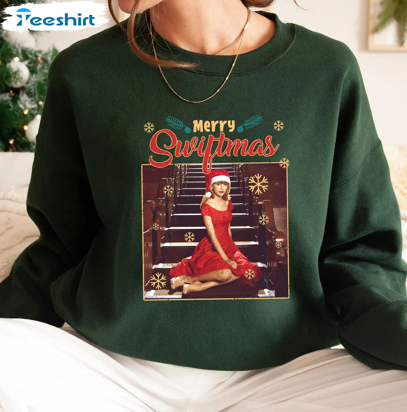 Merry Swiftmas Shirt - Vintage Taylor Christmas Sweatshirt Crewneck