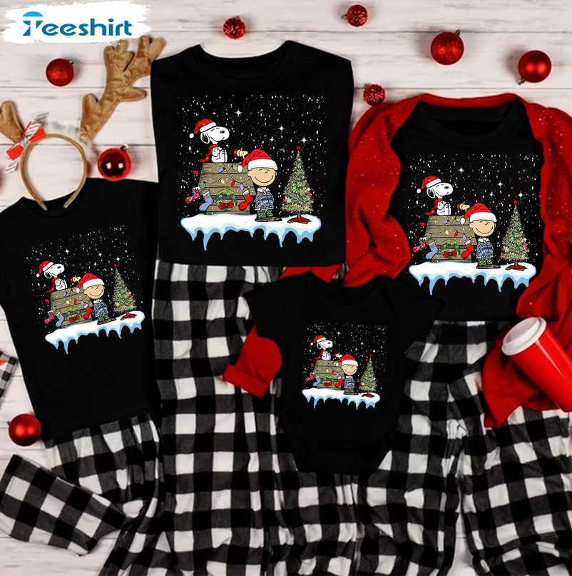 Snoopy Dog Christmas Shirt - Christmas Tree Unisex Hoodie Sweater