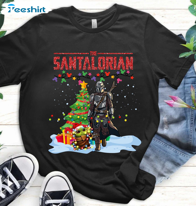 The Santalorian Shirt - Mando Christmas Short Sleeve Crewneck