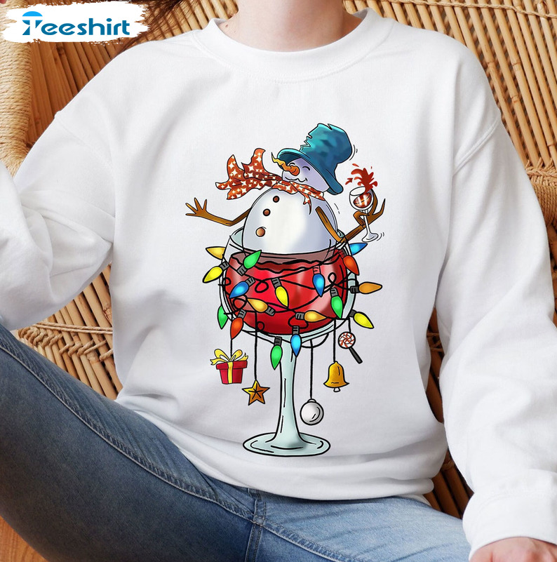 Glass Of Red Wine Snowman Shirt - Drinker Christmas Short Sleeve Crewneck