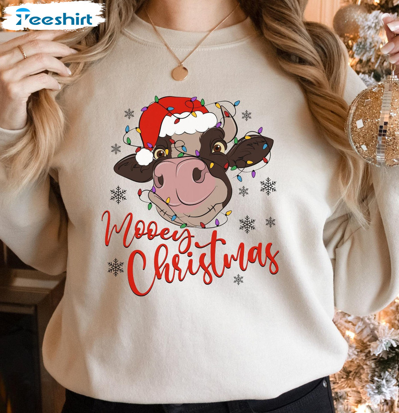 Mooey Christmas Shirt - Heifers Christmas Unisex T-shirt Sweater