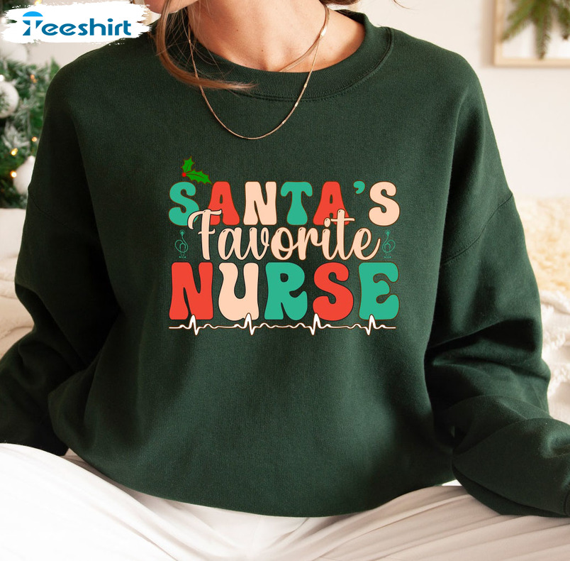 Nurse Christmas Sweatshirt - Christmas Nurse Life Unisex Hoodie Short Sleeve