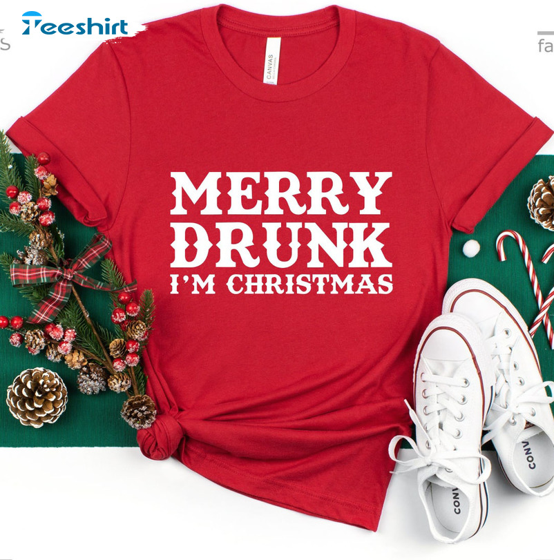 Merry Drunk I'm Christmas Shirt - Christmas Holiday Short Sleeve Crewneck