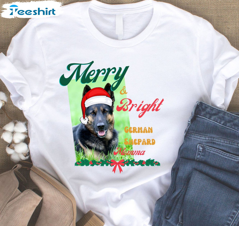 German Shepherd Christmas Shirt - Merry And Bright Germen Shepard Momma Short Sleeve Tee Tops