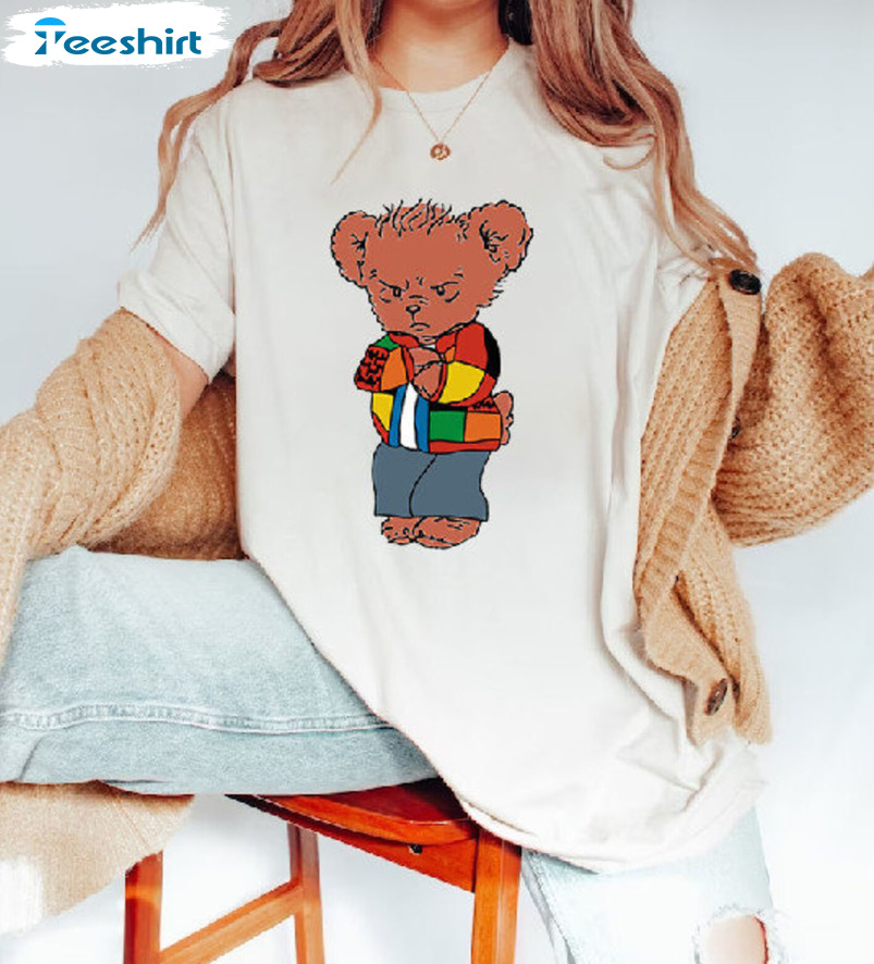 Harry's Style Bear Shirt - Strawberry Love On Tour Short Sleeve Sweater
