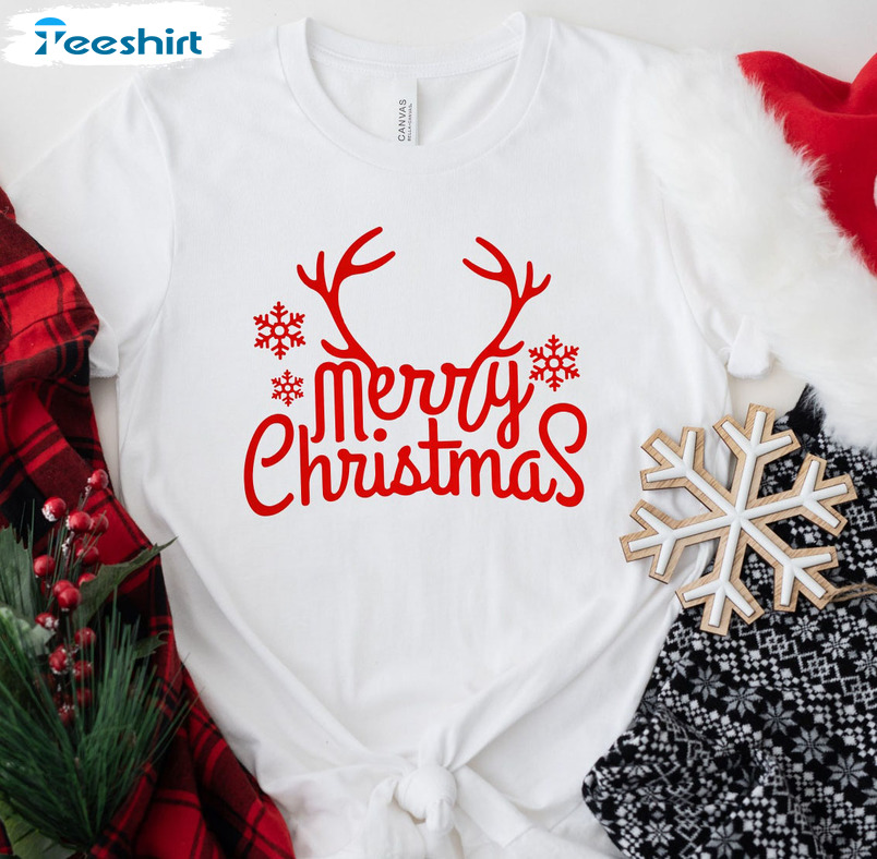 Christmas Reindeer Shirt, Christmas Crewneck Unisex T-shirt For Family