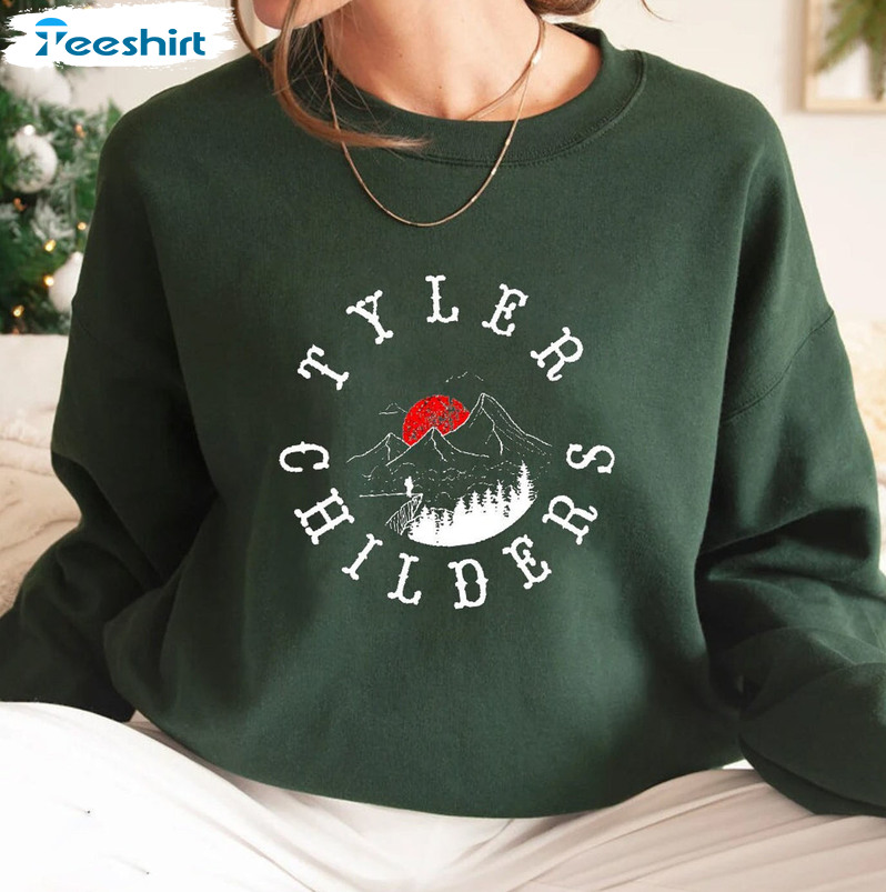 Tyler Childers Mountain Shirt, Trending Crewneck Unisex Hoodie