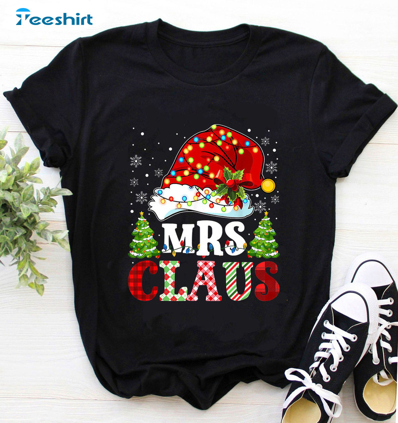 Mrs Claus Shirt , Christmas Lights Funny Unisex T-shirt Tee Tops